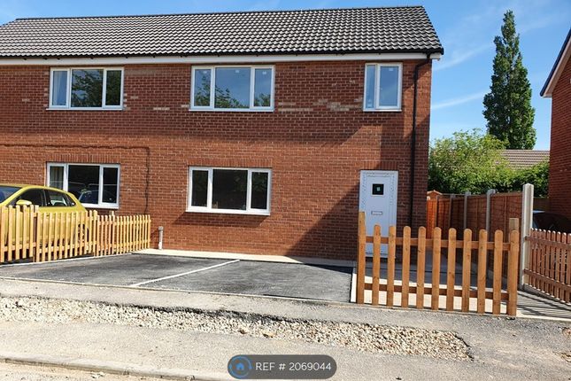 Thumbnail Semi-detached house to rent in Braithwaites Close, Barnetby