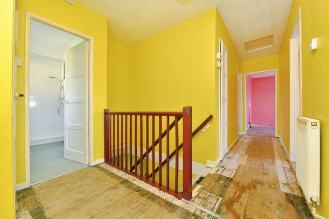 84, Brentford Avenue, Plymouth photo 3