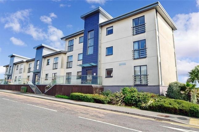 Flat to rent in Fort Road, Newhaven