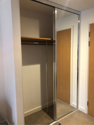 Flat to rent in Washington Apartment, 5 Lexington Gardens, Park Central, Birmingham, Birmingham