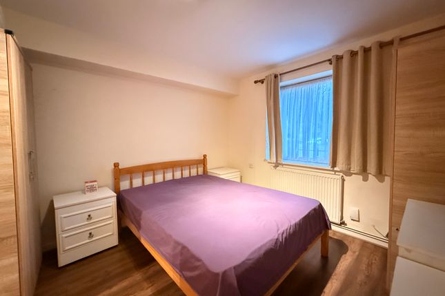 374, Convent Way, Southall photo 5