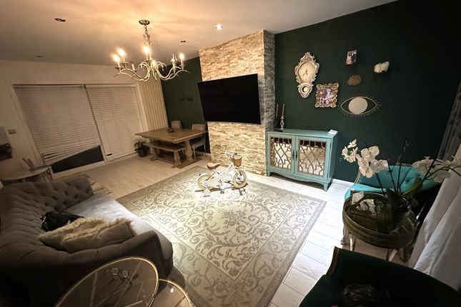 3 Bed Semi-Detached House For Sale Caeglas Road, Rumney Cf3