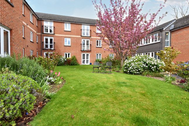 Thumbnail Flat for sale in Rymans Court, Didcot, Oxfordshire