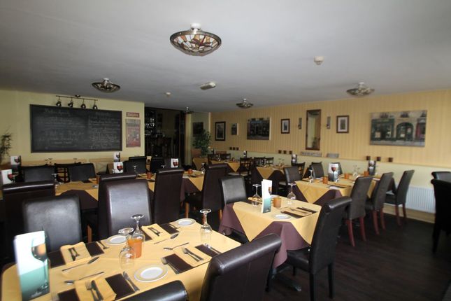 The Village Bistro, Bank Buildings, Penmaenmawr photo 4