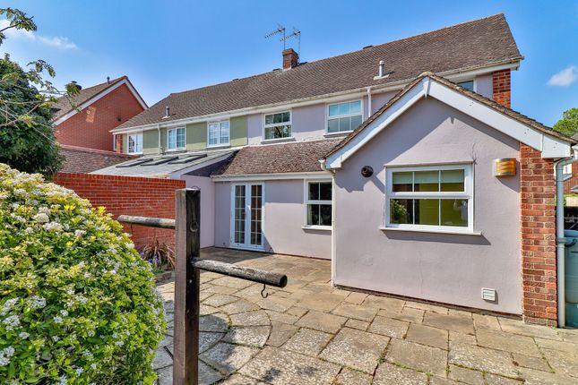 16 Meadows Way, Ipswich photo 3