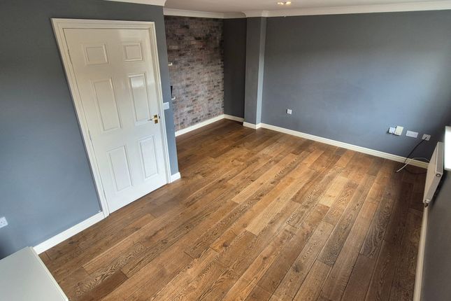 213, Sanderson Villas, Gateshead photo 4