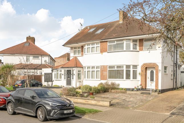 3-bed house on 5, Curzon Avenue, Stanmore, £615,000