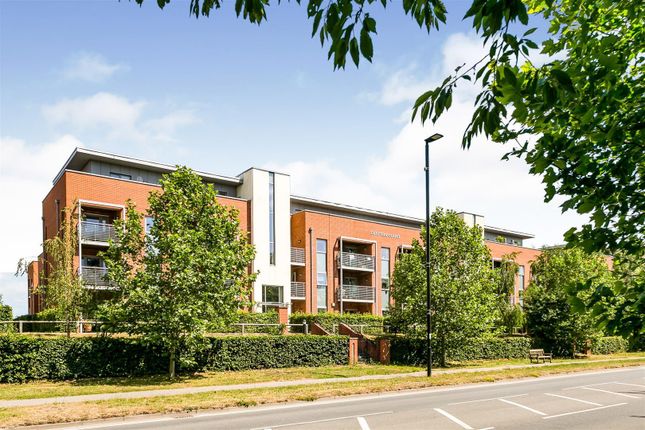 Flat for sale in Clayton Court, The Brow, Burgess Hill