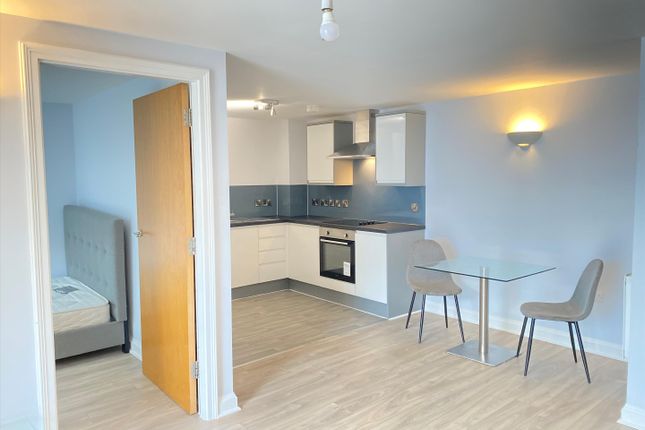 Flat for sale in 19, The Laureate, 3 Charles Street, Bristol