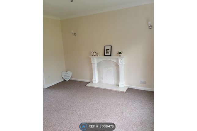 Bradford Road, East Ardsley, Wakefield photo 4