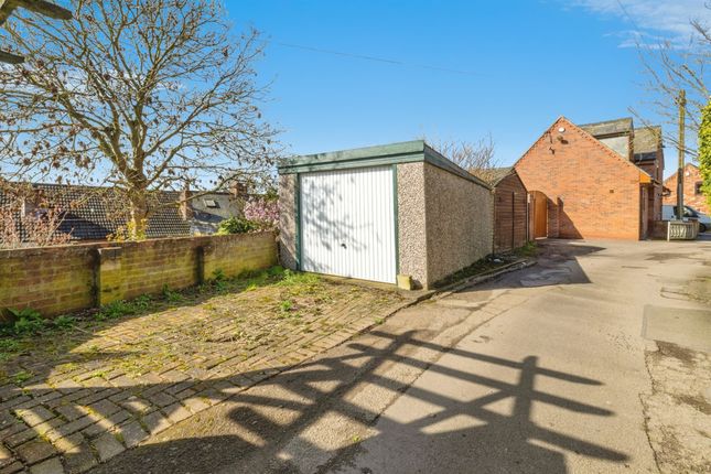 End terrace house for sale in Victoria Street, West Parade, Lincoln
