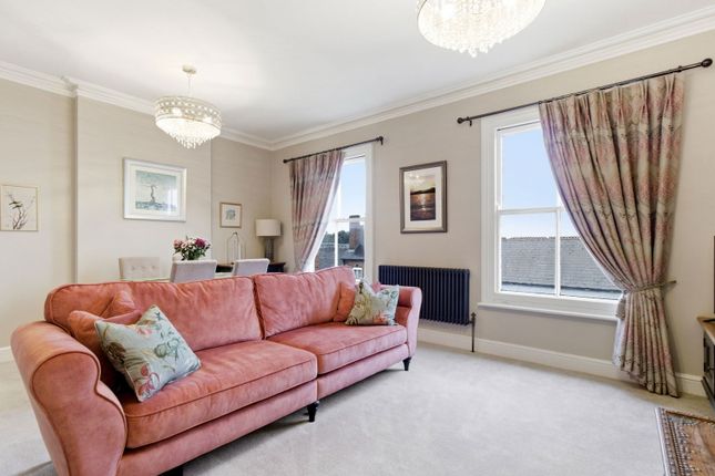 The Old Post Office,Flat 2, Bank Crescent, Ledbury photo 2