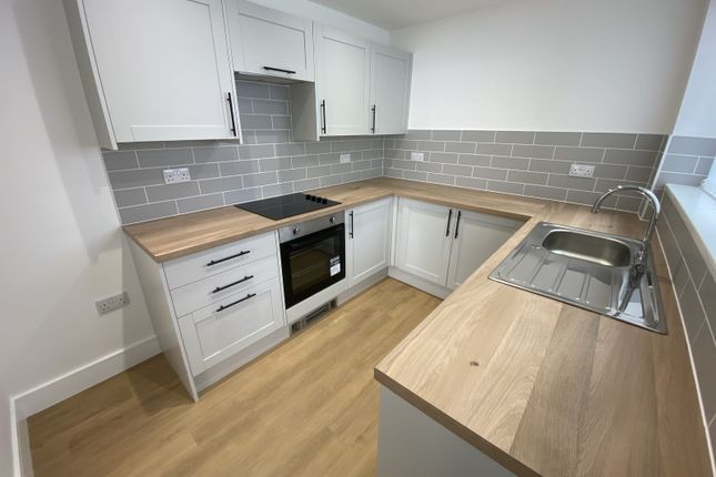 111, Clyndu Street, Swansea photo 4