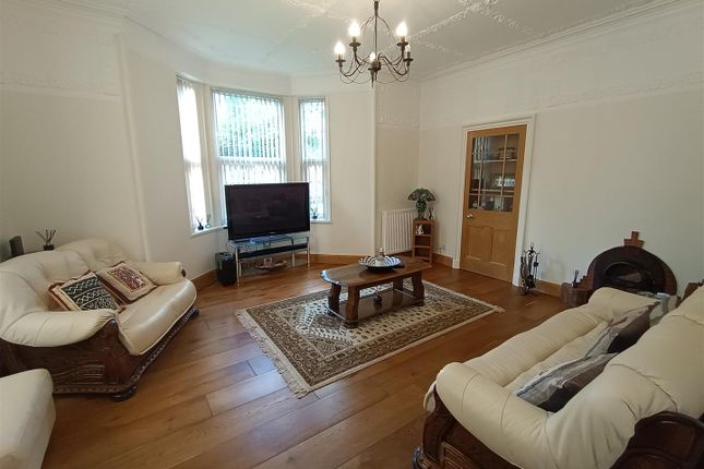 Glebe House, 39, Glebe Street, Dumfries photo 3