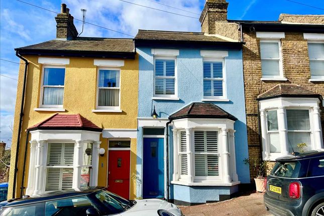 Thumbnail Terraced house for sale in Uttons Avenue, Leigh-On-Sea