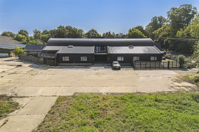 Noir Barn, Kingston Pastures Farm, Old Wimpole Road, Arrington photo 2