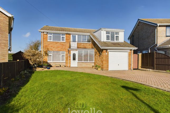 Thumbnail Detached house for sale in Riverside Drive, Cleethorpes