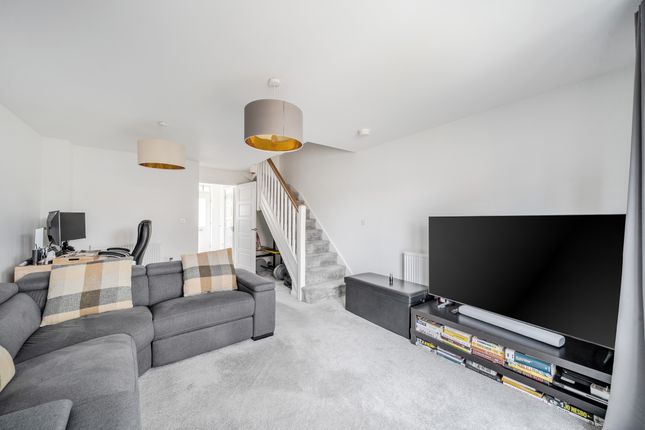 24, Anson Drive, Swindon photo 4