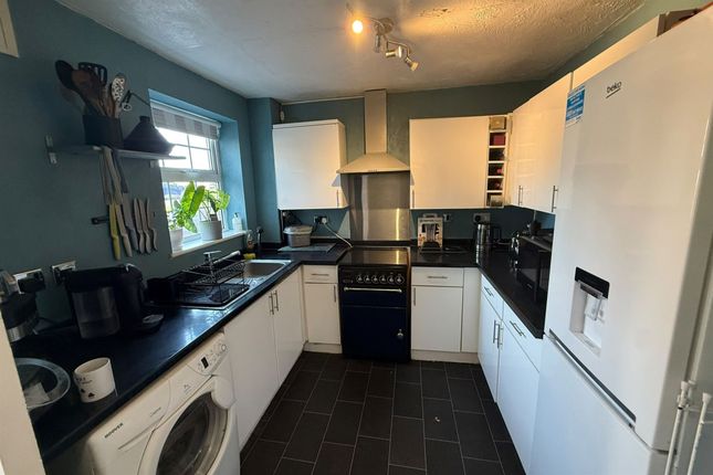 24, Mill House Drive, Stoke-On-Trent photo 3