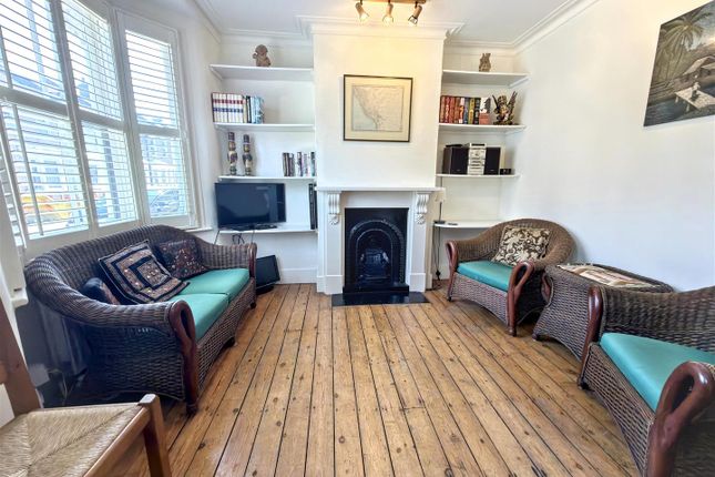 70, Vernon Road, London photo 3