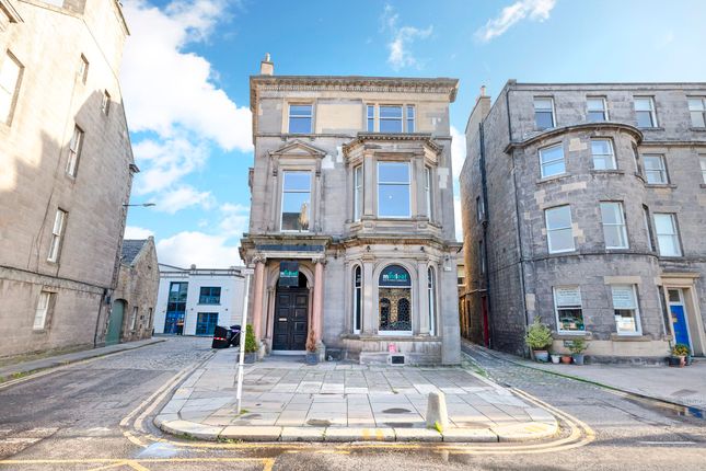 Thumbnail Flat for sale in 2/3, 47 Timber Bush, Leith
