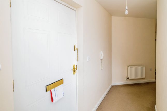 Flat for sale in Benny Hill Close, Eastleigh