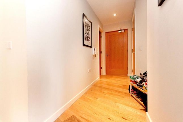 Flat for sale in New Wakefield Street, Manchester