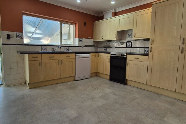 48, Drake Road, Eastleigh photo 5