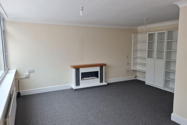 Property to rent in Gilbert Road, Lichfield