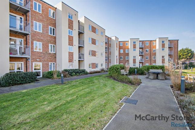 1-bed flat on 63, Elkington House, Charlton Green, Dover, £125,000