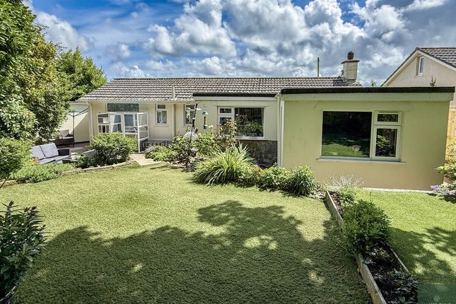 18, Symons Close, Truro photo 2