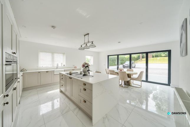 41, Trosserch Road, Llanelli photo 2