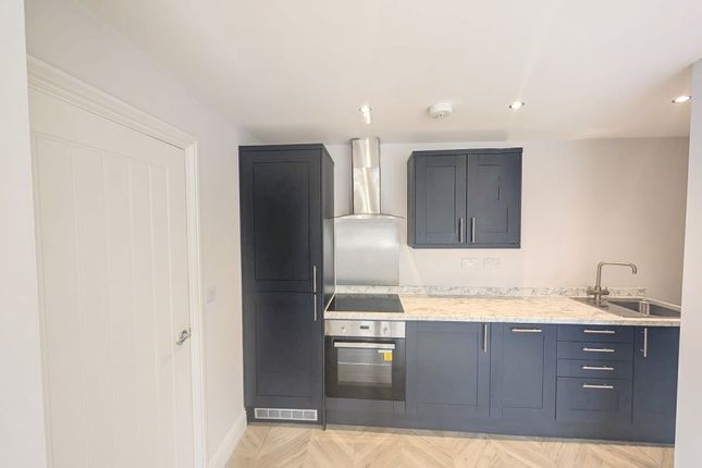 Apartment 12, Derby Chambers, 6 The Rock, Bury photo 4