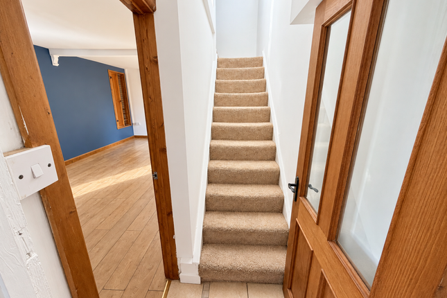 104, Thomas Street, Porth photo 3