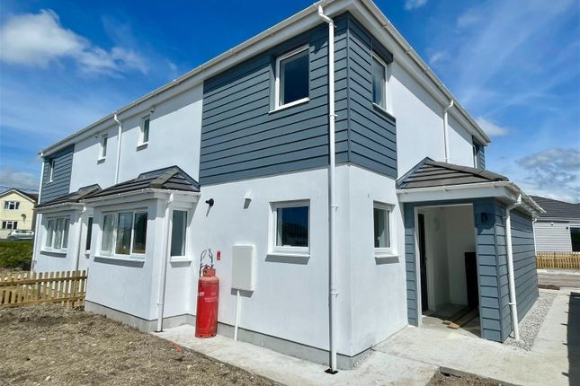 Terraced house for sale in Beacon Road, Foxhole, Cornwall