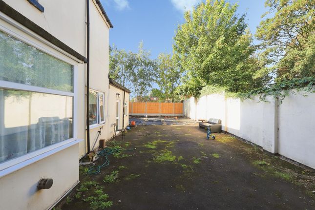 206, Wellington Road, Bilston photo 3