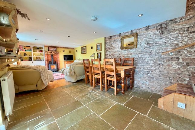 1 Sunnybank, Newnham photo 2