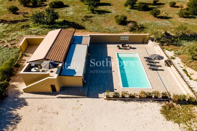 Detached house for sale in Contrada Meti, Avola, Sicilia