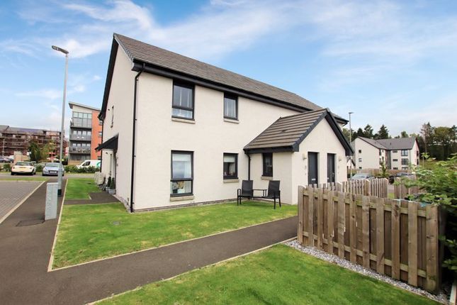 Thumbnail Flat for sale in Paragon Drive, Motherwell