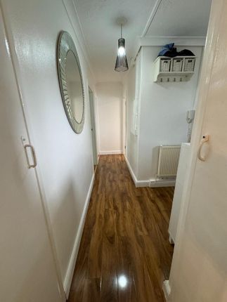 12, MacBeth House, London photo 4
