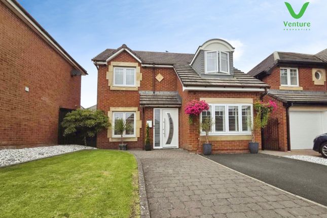 3-bed house on 17, Snowball Close, Crook, £250,000