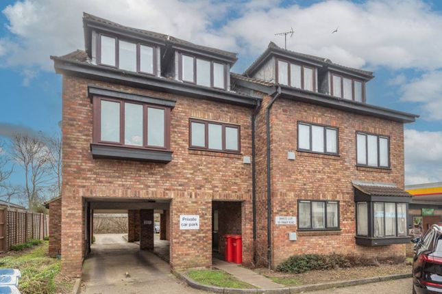1-bed flat on Pinner Road, West Harrow, £180,000