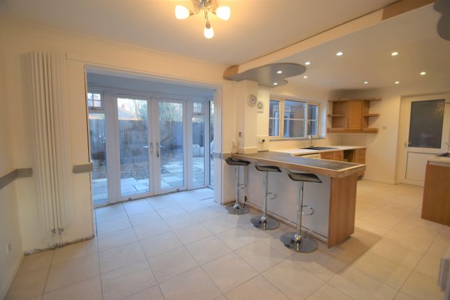 Thumbnail Detached house to rent in Dolphin Hill, Twyford, Winchester, Hampshire