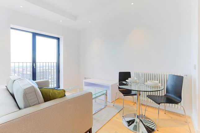 Thumbnail Studio to rent in Grantham House, London City Island
