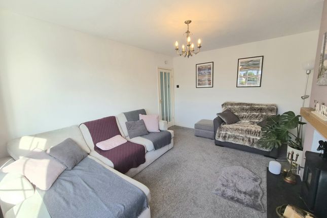 29, Egremont Avenue, Cleveleys photo 4