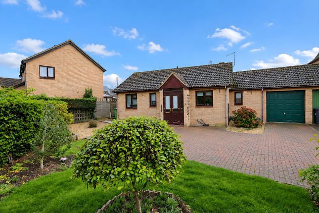 3-bed bungalow on Deer Park Road, Sawtry, £335,000