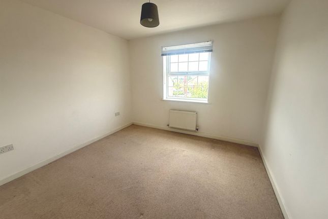 19, Glen View, Mexborough photo 3
