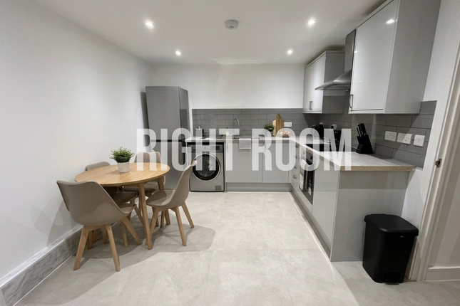 Flat 5, Market Street, Southampton photo 2