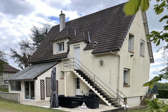 Thumbnail Detached house for sale in Ousson-Sur-Loire, Centre, 45250, France