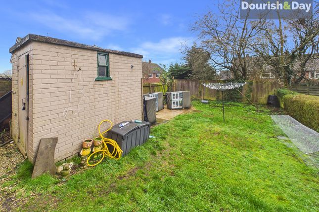 37 Milton Grove, Stafford photo 2